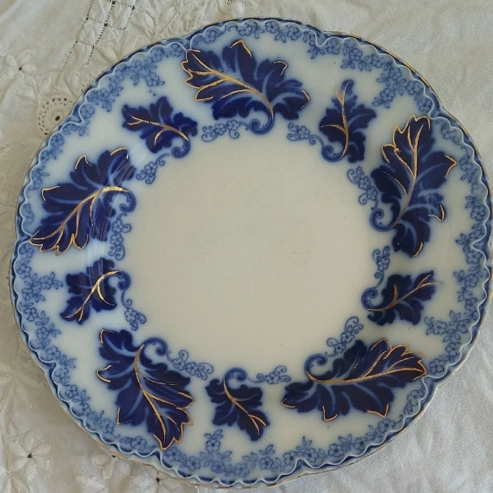 Johnson Brothers Norman dynasty Flow Blue and Gold Dinnerware Plate 9